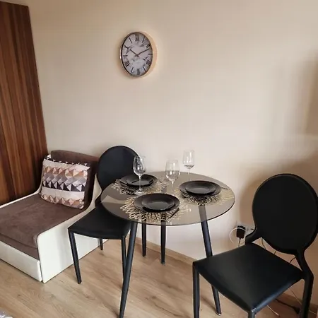 Deluxe Admiral Plaza * Sluneční pobřeží